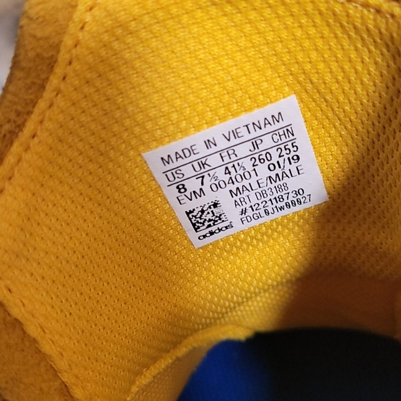 Adidas - Picture 5 of 5